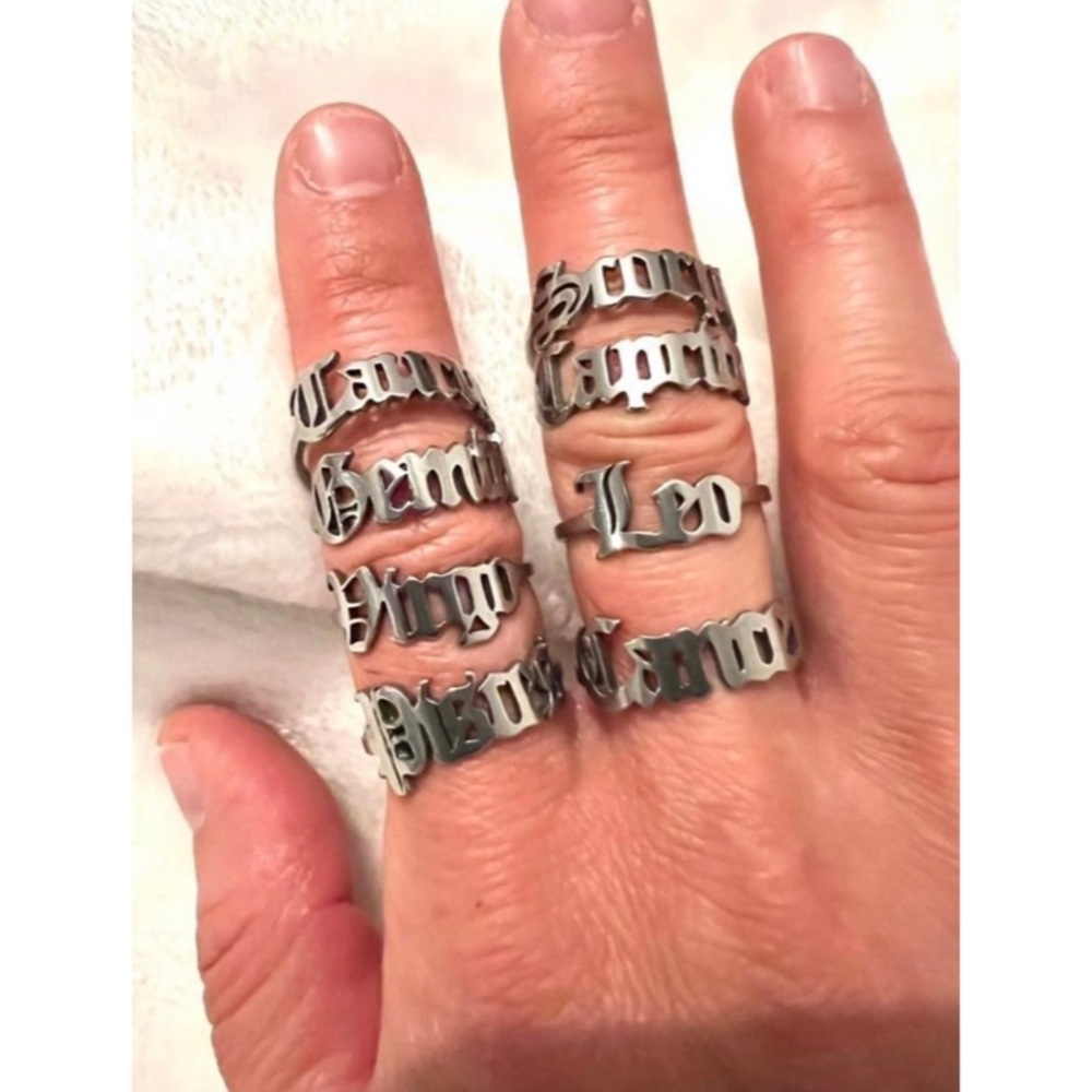 Astrology Ring - Cancer - Picture 3 of 11